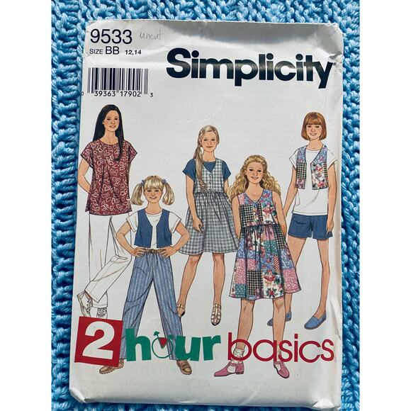 Simplicity Sewing pattern 9533 girls jumper top skirt pant - Picture 1 of 5